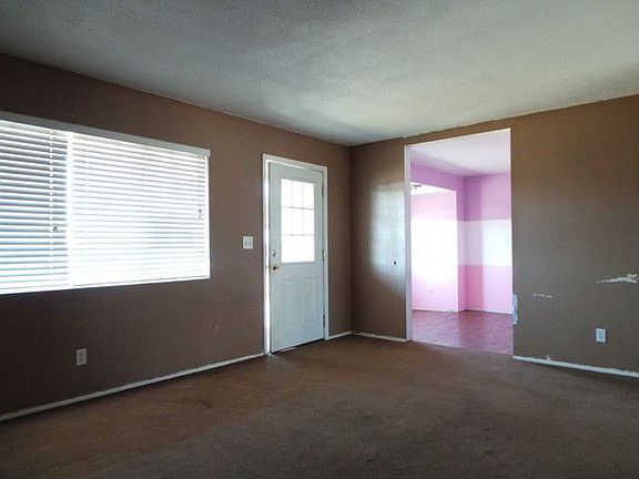 048-433596-living-room-2-22236341