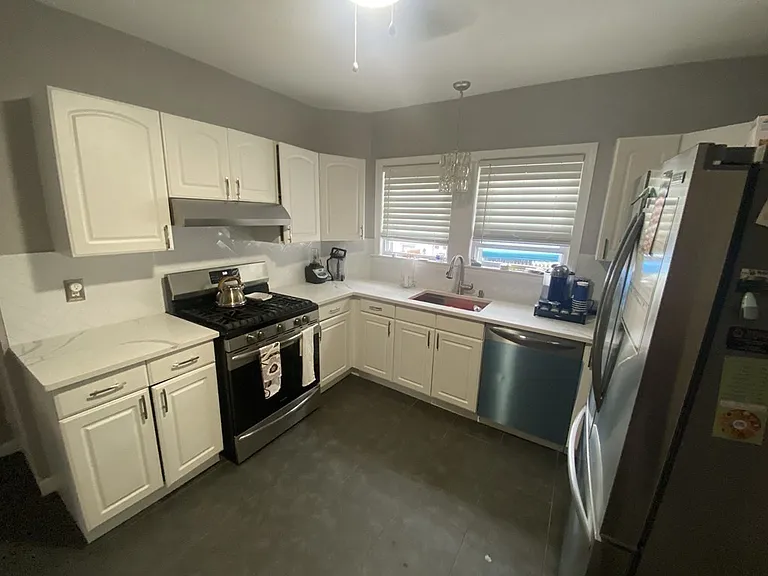 232 Austin St #1 — Photo 10