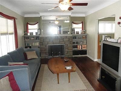 3rd image of 1601 Lauderdale Ave