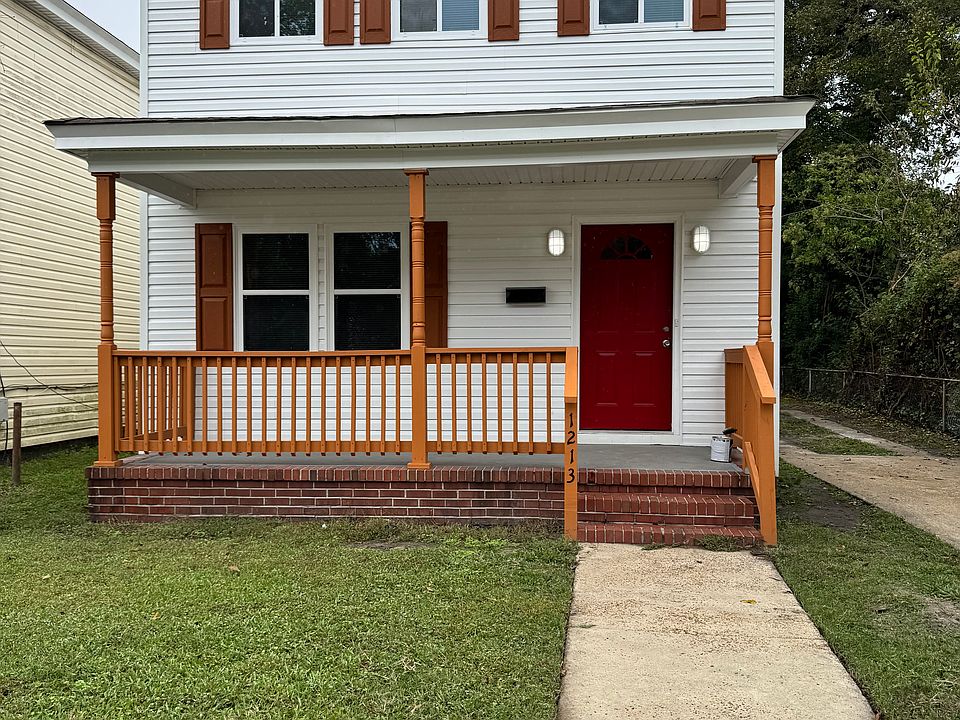 1st image of 1213 29th St #1213