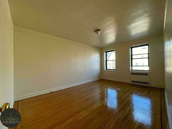 3rd image of 2340 Ocean Ave #5B