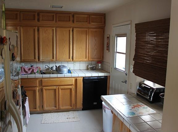 4th image of 2668 W Princeton Ave