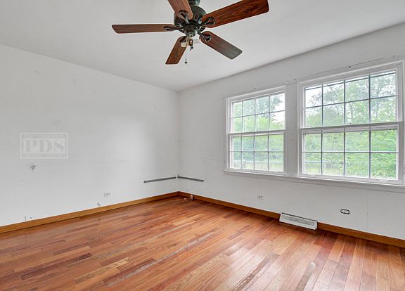 3rd image of 4014 N Cass Ave