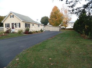 3242 Martin St, Schenectady, NY 12306