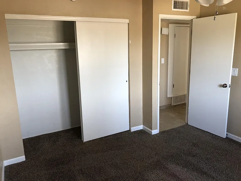 3639 S Atlin Ave — Photo 15