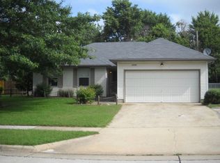 2809 W Cherokee St, Springfield, MO 65807
