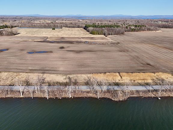 3rd image of 39 West Shore Road