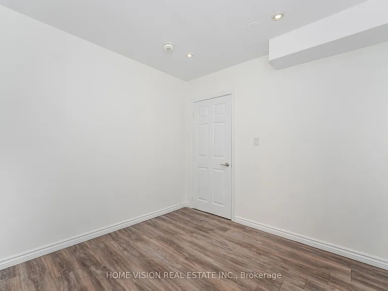 17 Atira Ave #BASEMENT — Photo 22