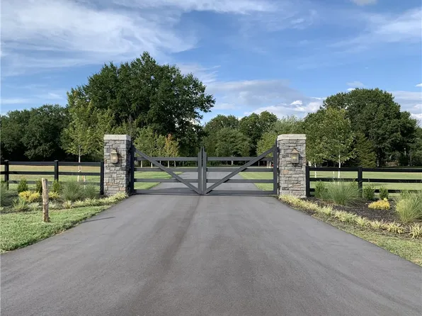144 Old Asbury Rd, Anderson, SC 29625