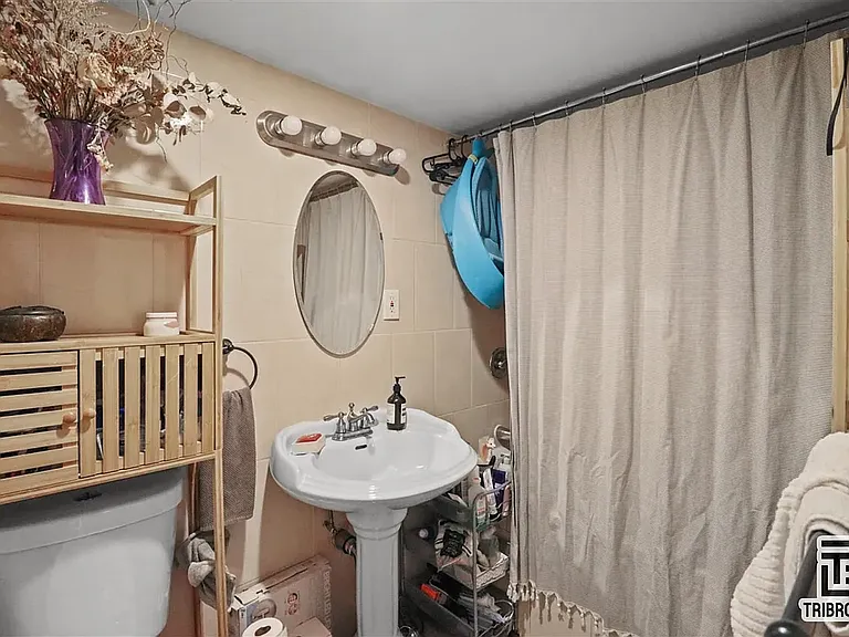 395 Smith St #3F — Photo 14