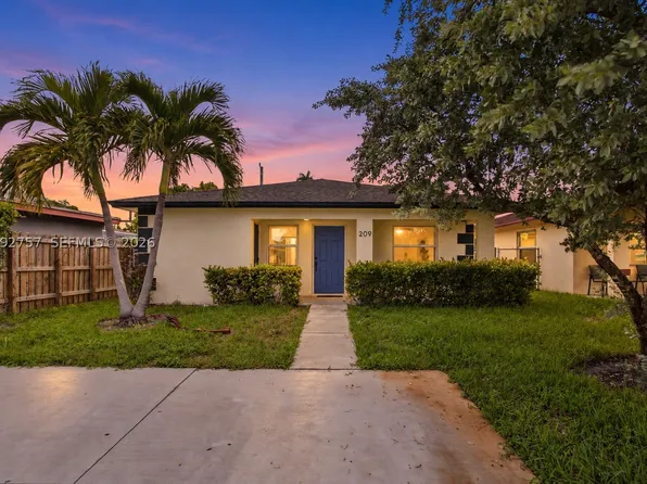 209 NE 35th St, Oakland Park, FL 33334