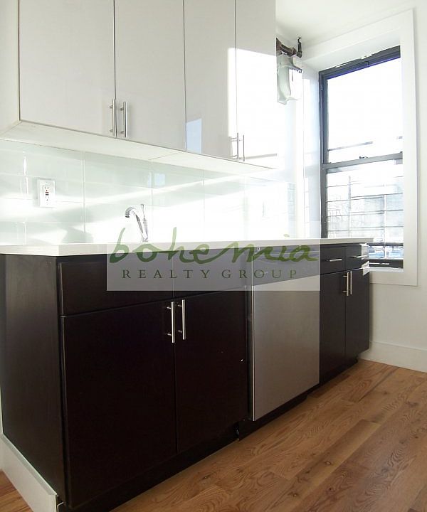 1st image of 434 W 163rd St APT 29