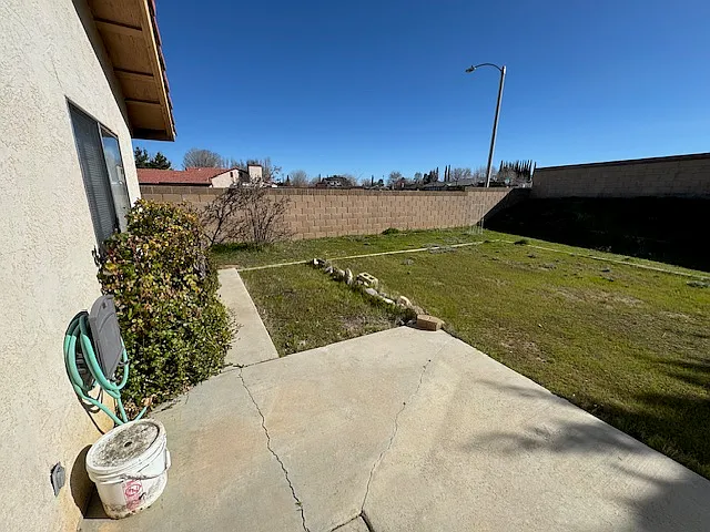 700 Silver Oak Dr — Photo 17