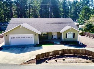 97002 Dodge Ave, Brookings, OR 97415