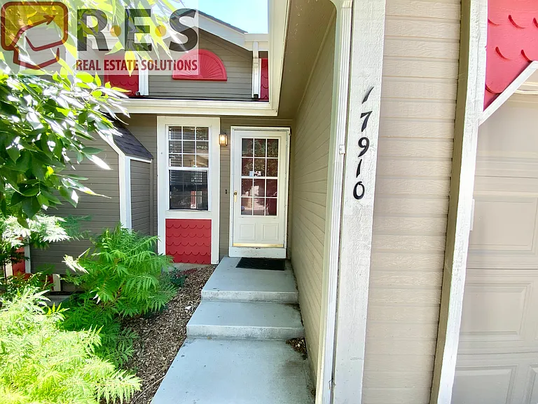 17910 E Cornell Dr — Photo 2