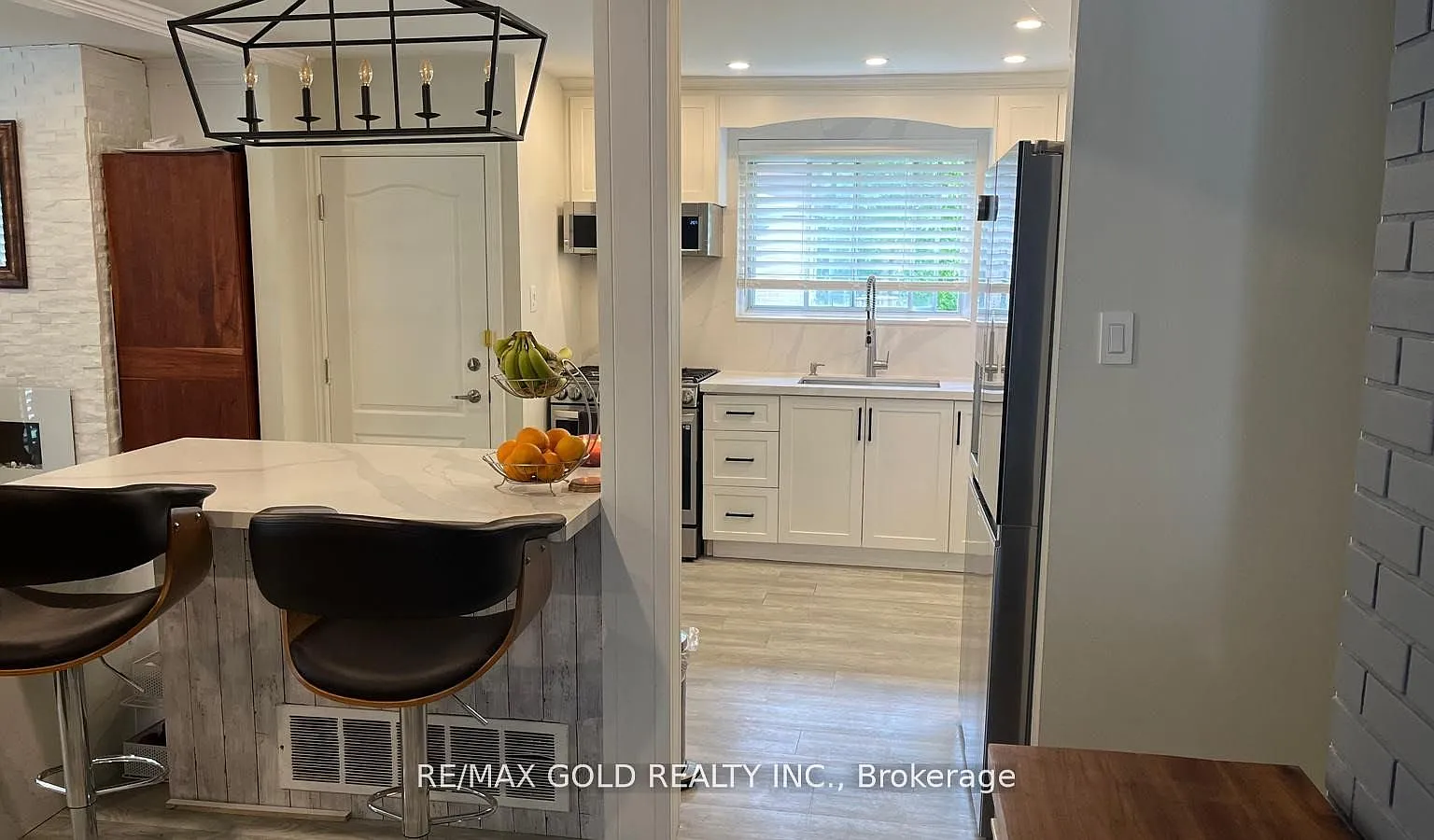 3 bed, $3,200 — Photo 3