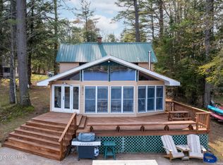 115 Seven Oaks Rd, Caroga Lake, NY 12032