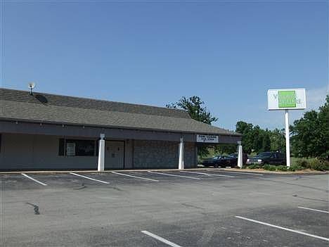 2nd image of 3985 S Highway 97