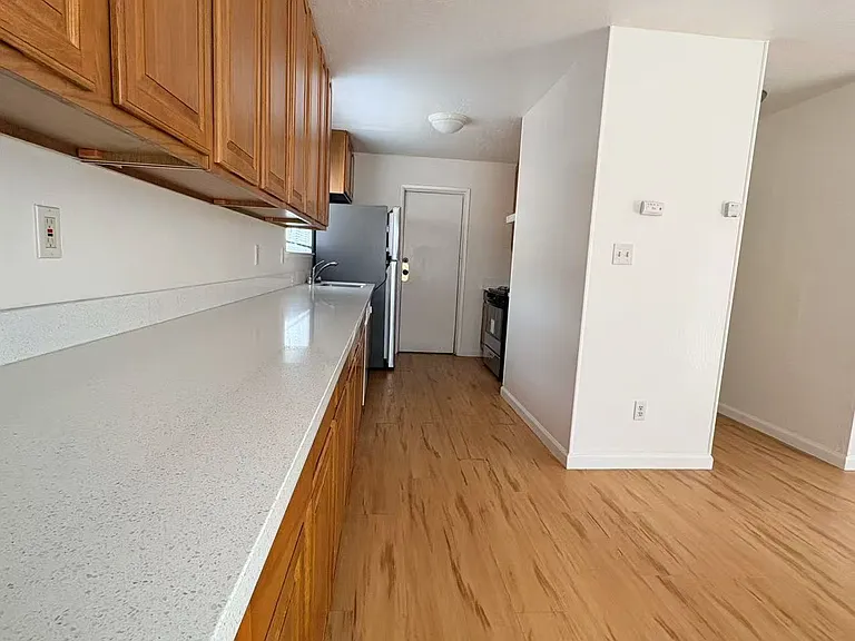 3160 Birmingham Dr — Photo 7