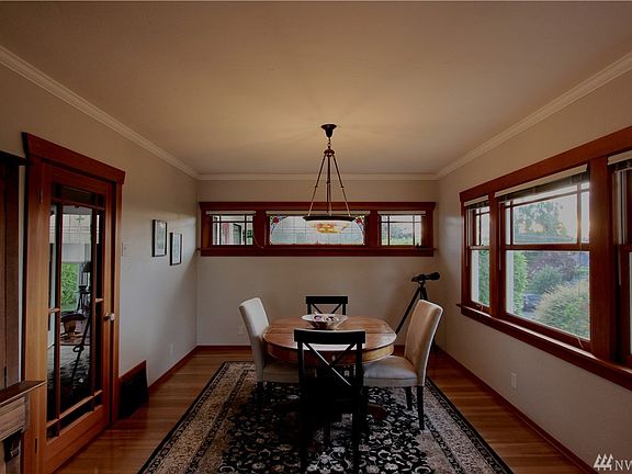5th image of 2718 N Puget Sound Ave