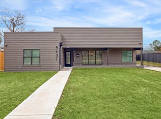 5631 Cerritos Dr, Houston, TX 77035