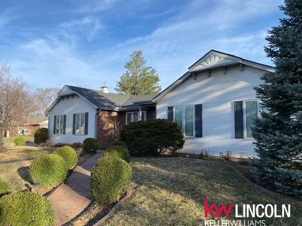 8000 Lowell Ave, Lincoln, NE 68506