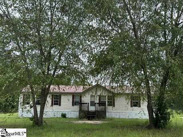 1st image of 451 Crestview Dr