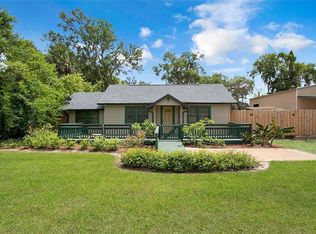 135 Pine St, Geneva, FL 32732