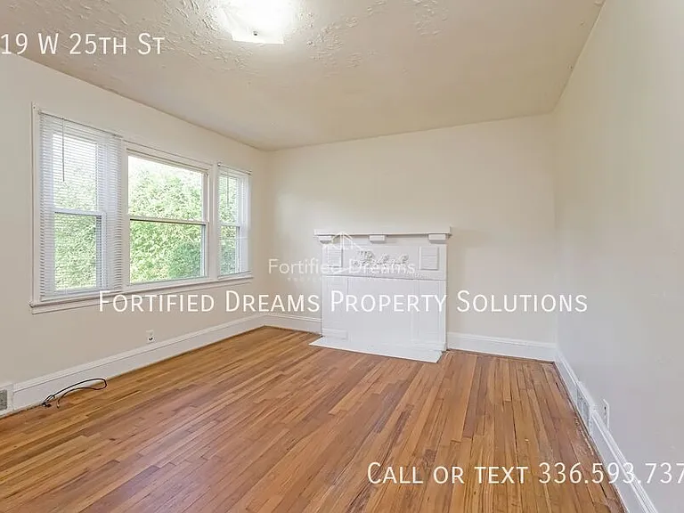 319 W 25th St — Photo 9