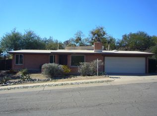 7901 N Patrick Henry Pl, Tucson, AZ 85741