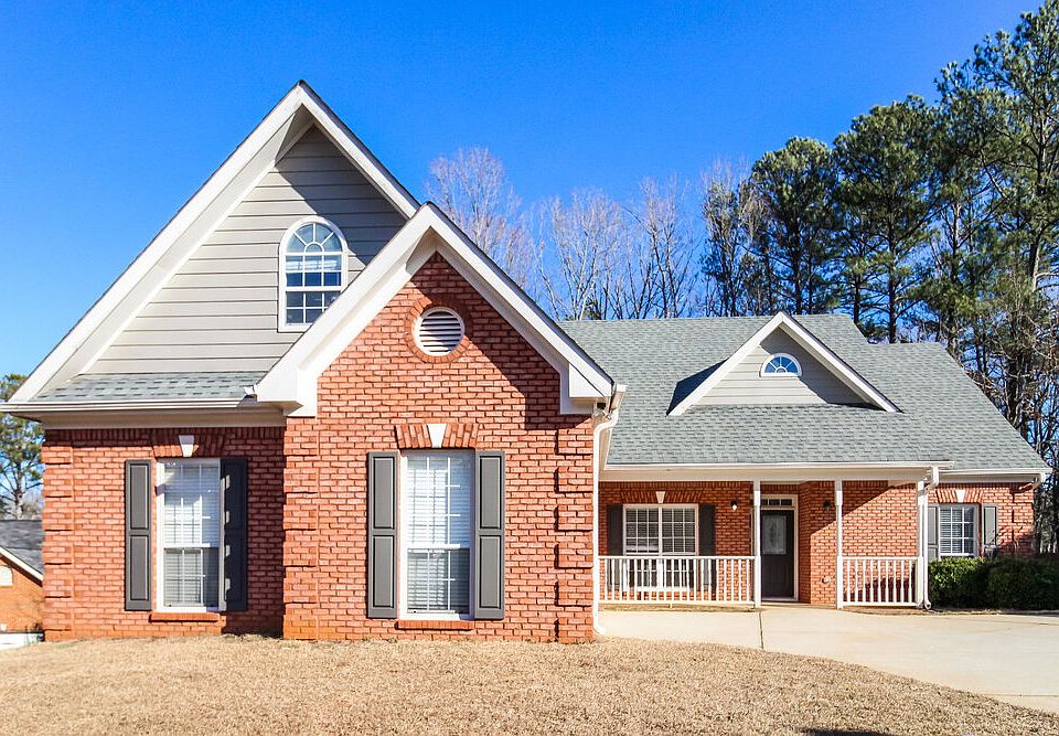 1st image of 300 Wisteria Blvd
