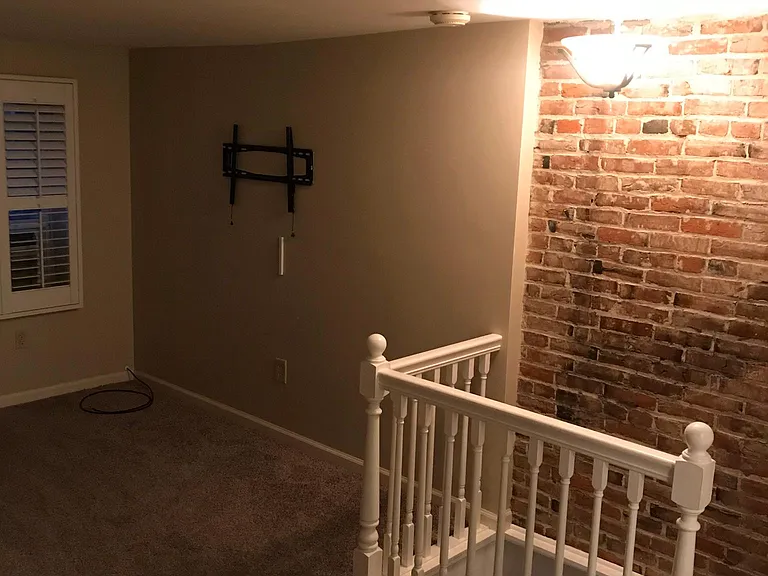 118 Titan St — Photo 13