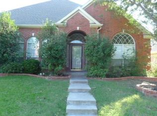 3217 Pecan Meadow Dr, Garland, TX 75040
