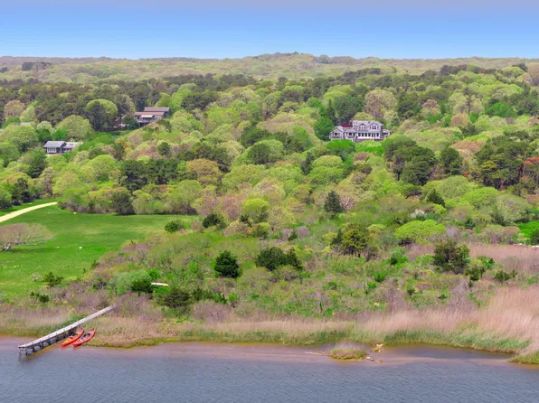 308 South Road, Chilmark, MA 02535