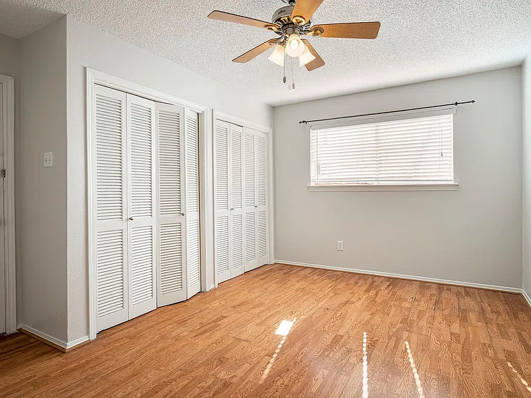 5812 Milton St #105 — Photo 8