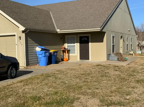 825 - 835 Northstar Court, 825-835 Northstar Ct, Tonganoxie, KS 66086