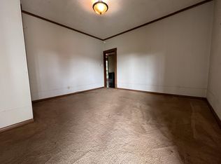 22 W Main St APT 1, Morgantown, WV