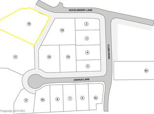 15 Huckleberry Ln, Duryea, PA 18642