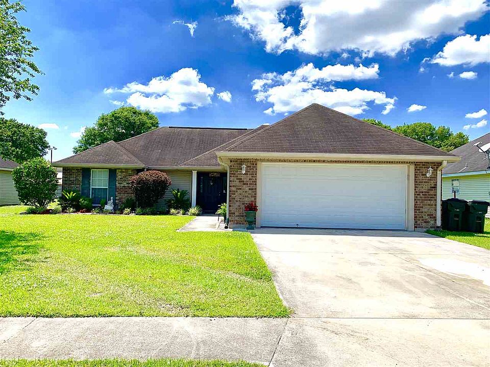 1st image of 288 Baptiste Cir