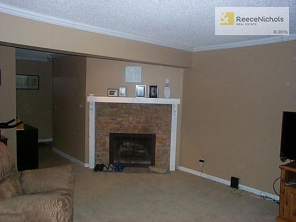 4th image of 6429 NW 70th St APT 16