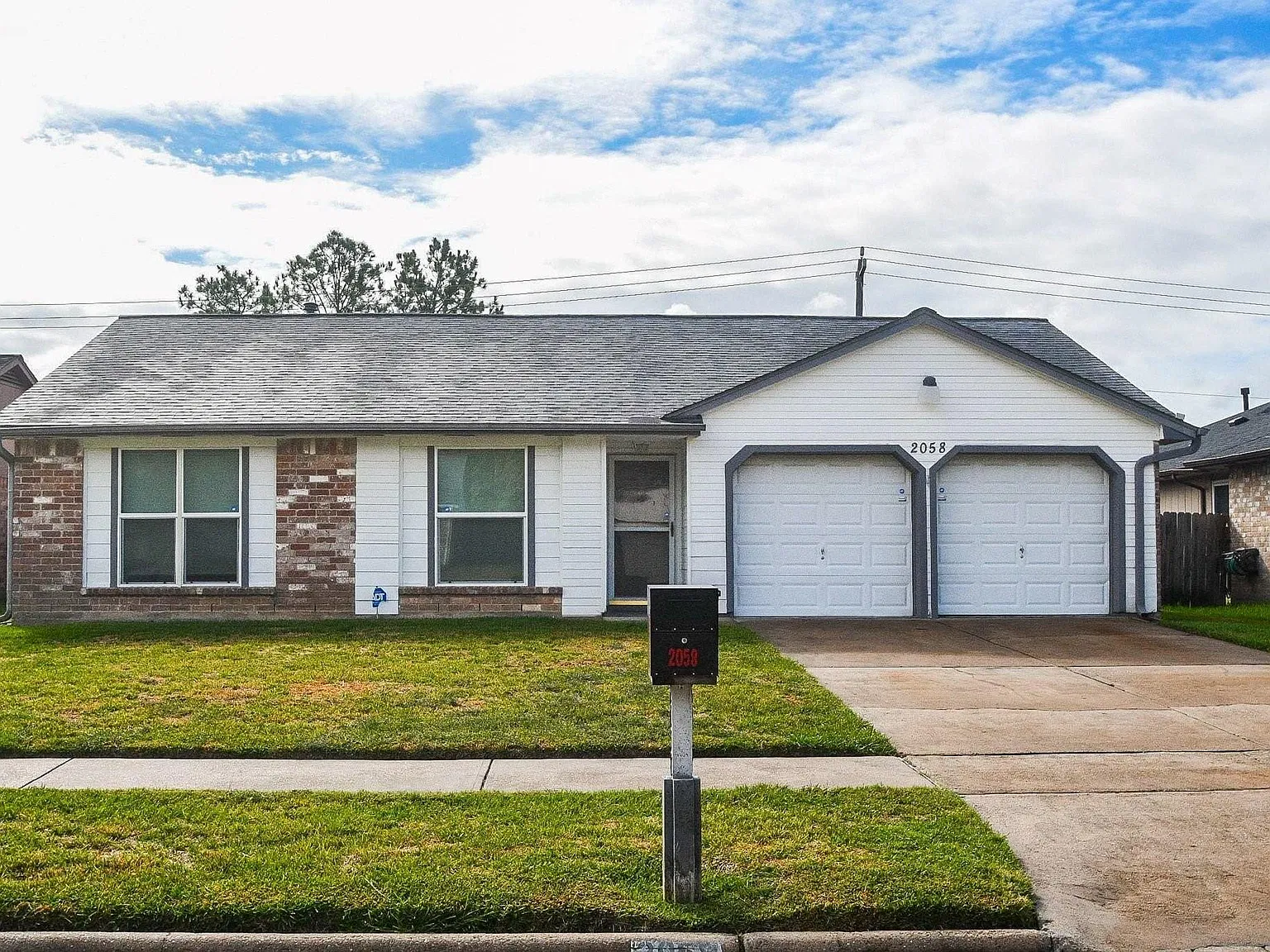 3 bed, 2.0 bath, 1244 sqft, $1,950 — Photo 1