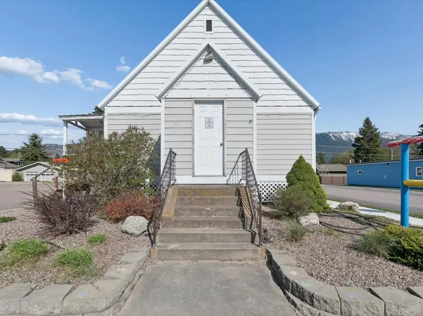 135 Nucleus Ave, Columbia Falls, MT 59912