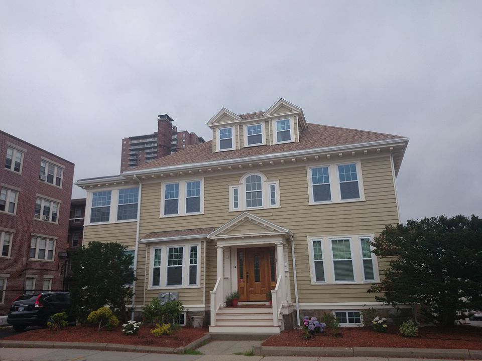 2nd image of 97 Perkins St
