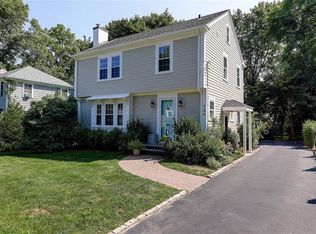 128 Ferry Ln, Barrington, RI 02806