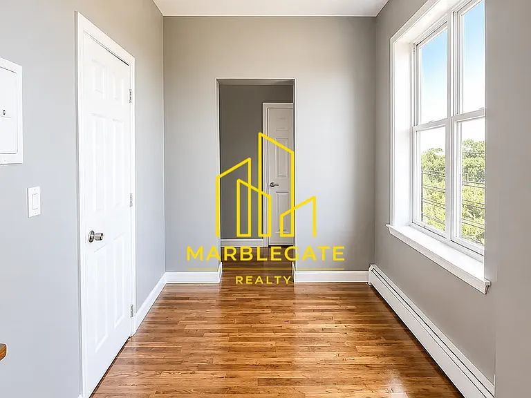 329 Park Ave #122 — Photo 3