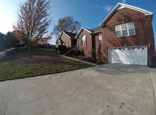 209 Hunters Cove Rd, Huntsville, AL 35806