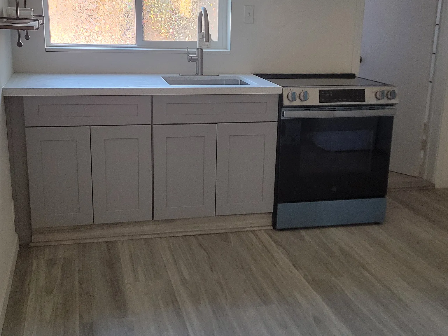 1 bed, 389 sqft, $2,200 — Photo 4