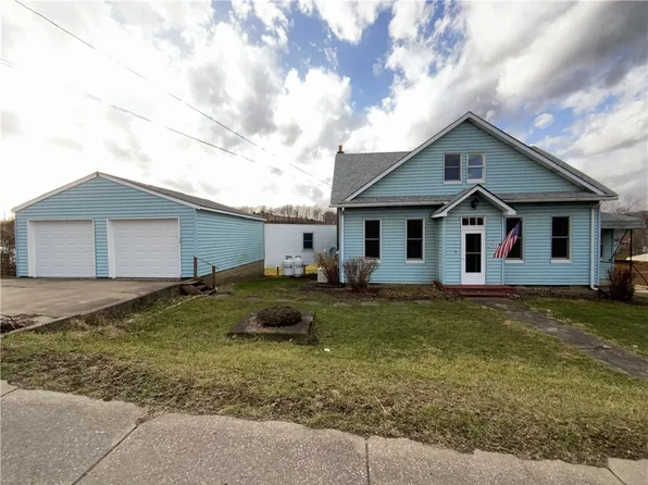 488 Main St, Hookstown, PA 15050