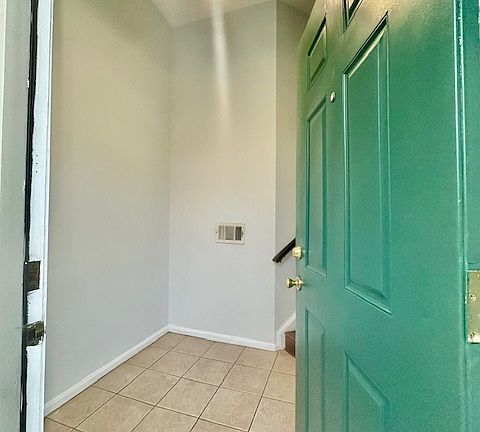 2nd image of 46694 Sandalwood Sq #46694