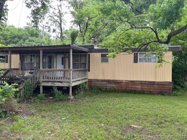112 McDaniel, Webbers Falls, OK 74470